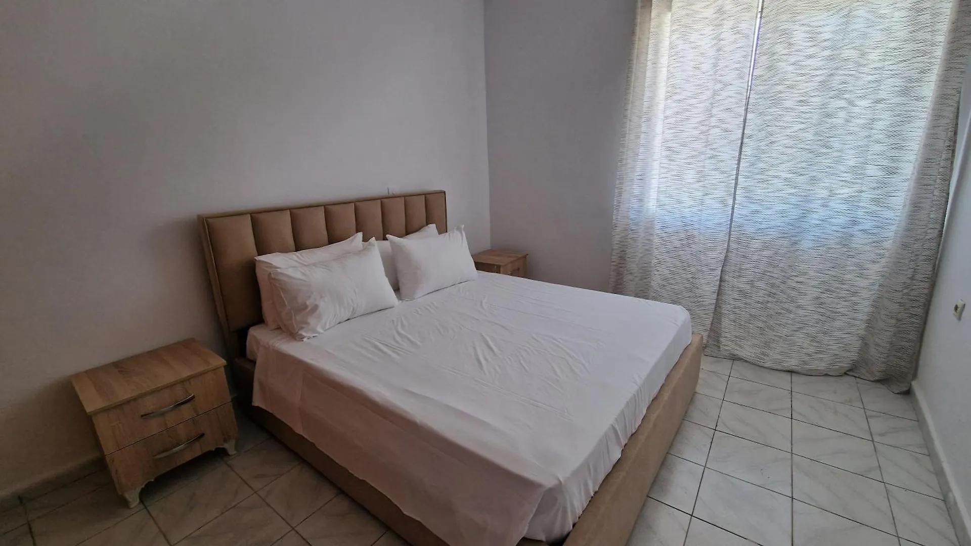 Cozy Apartament Sarand Sarande 0*,  Albania